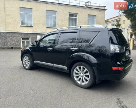 Чорний Міцубісі Аутлендер, об'ємом двигуна 2.4 л та пробігом 230 тис. км за 8300 $, фото 5 на Automoto.ua