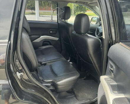 Міцубісі Аутлендер 2007 у Измаиле на Automoto.ua Чорний Міцубісі Аутлендер, об'ємом двигуна 2.36 л та пробігом 240 тис. км за 8500 $, фото 34 на Automoto.ua