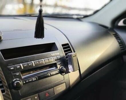 Черный Мицубиси Аутлендер, объемом двигателя 3 л и пробегом 190 тыс. км за 10000 $, фото 3 на Automoto.ua