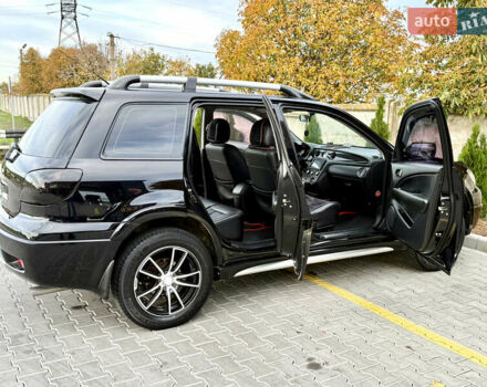 Міцубісі Аутлендер 2007 у Одесі на Automoto.ua Чорний Міцубісі Аутлендер, об'ємом двигуна 2.4 л та пробігом 201 тис. км за 7700 $, фото 41 на Automoto.ua