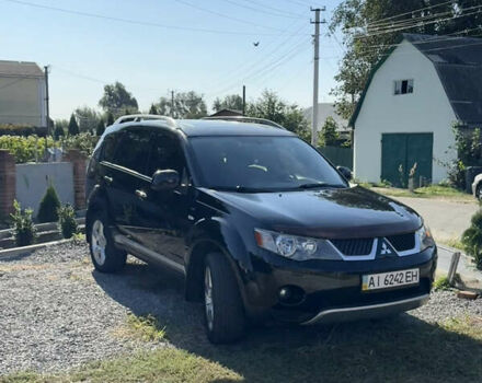 Черный Мицубиси Аутлендер, объемом двигателя 3 л и пробегом 180 тыс. км за 11200 $, фото 5 на Automoto.ua