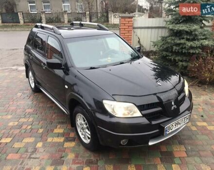 Черный Мицубиси Аутлендер, объемом двигателя 2 л и пробегом 284 тыс. км за 4500 $, фото 13 на Automoto.ua