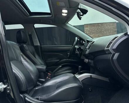 Черный Мицубиси Аутлендер, объемом двигателя 3 л и пробегом 248 тыс. км за 9800 $, фото 41 на Automoto.ua