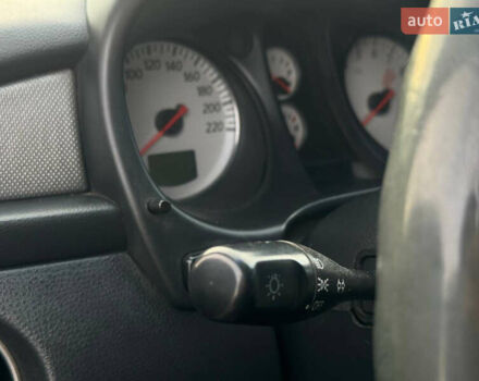 Черный Мицубиси Аутлендер, объемом двигателя 2 л и пробегом 240 тыс. км за 5500 $, фото 18 на Automoto.ua