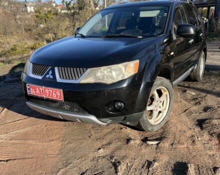 Черный Мицубиси Аутлендер, объемом двигателя 2 л и пробегом 247 тыс. км за 4600 $, фото 7 на Automoto.ua