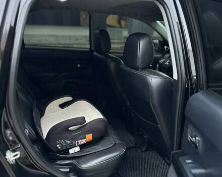 Черный Мицубиси Аутлендер, объемом двигателя 3 л и пробегом 248 тыс. км за 9800 $, фото 37 на Automoto.ua