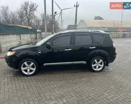 Черный Мицубиси Аутлендер, объемом двигателя 3 л и пробегом 220 тыс. км за 8500 $, фото 14 на Automoto.ua