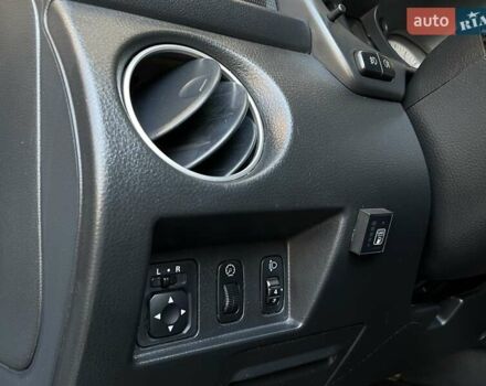 Черный Мицубиси Аутлендер, объемом двигателя 2 л и пробегом 270 тыс. км за 7199 $, фото 23 на Automoto.ua