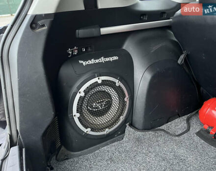 Черный Мицубиси Аутлендер, объемом двигателя 1.97 л и пробегом 244 тыс. км за 8800 $, фото 18 на Automoto.ua