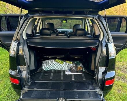 Чорний Міцубісі Аутлендер, об'ємом двигуна 2.4 л та пробігом 214 тис. км за 9800 $, фото 2 на Automoto.ua