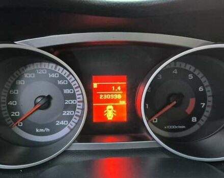 Чорний Міцубісі Аутлендер, об'ємом двигуна 2.4 л та пробігом 230 тис. км за 9700 $, фото 17 на Automoto.ua