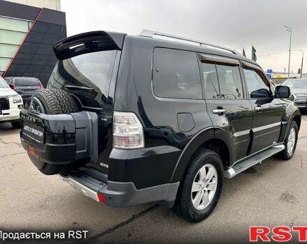 Черный Мицубиси Аутлендер, объемом двигателя 3 л и пробегом 218 тыс. км за 11950 $, фото 6 на Automoto.ua