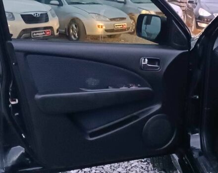 Черный Мицубиси Аутлендер, объемом двигателя 2 л и пробегом 271 тыс. км за 6940 $, фото 14 на Automoto.ua