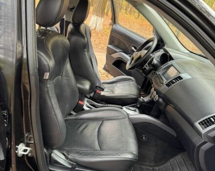 Чорний Міцубісі Аутлендер, об'ємом двигуна 3 л та пробігом 212 тис. км за 10000 $, фото 6 на Automoto.ua