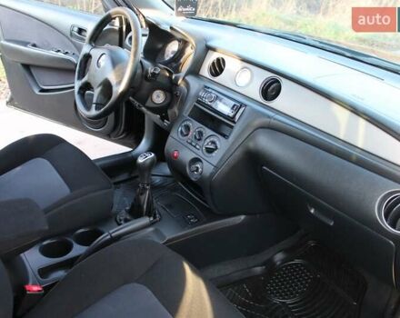 Черный Мицубиси Аутлендер, объемом двигателя 2 л и пробегом 189 тыс. км за 7200 $, фото 48 на Automoto.ua