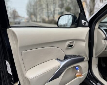 Черный Мицубиси Аутлендер, объемом двигателя 2 л и пробегом 377 тыс. км за 5200 $, фото 11 на Automoto.ua