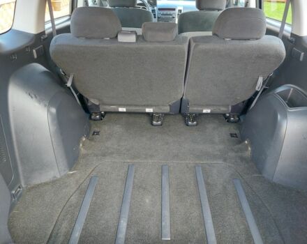 Черный Мицубиси Аутлендер, объемом двигателя 2 л и пробегом 249 тыс. км за 8750 $, фото 11 на Automoto.ua