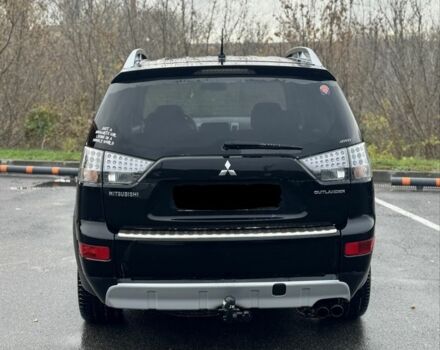Міцубісі Аутлендер 2008 у Харкові на Automoto.ua Чорний Міцубісі Аутлендер, об'ємом двигуна 2 л та пробігом 320 тис. км за 5946 $, фото 4 на Automoto.ua