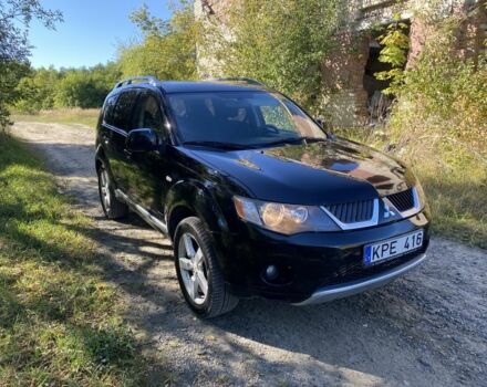 Чорний Міцубісі Аутлендер, об'ємом двигуна 2 л та пробігом 350 тис. км за 4100 $, фото 2 на Automoto.ua