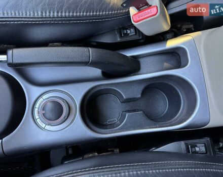 Чорний Міцубісі Аутлендер, об'ємом двигуна 3 л та пробігом 150 тис. км за 9499 $, фото 17 на Automoto.ua