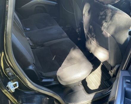 Чорний Міцубісі Аутлендер, об'ємом двигуна 2 л та пробігом 350 тис. км за 4100 $, фото 9 на Automoto.ua