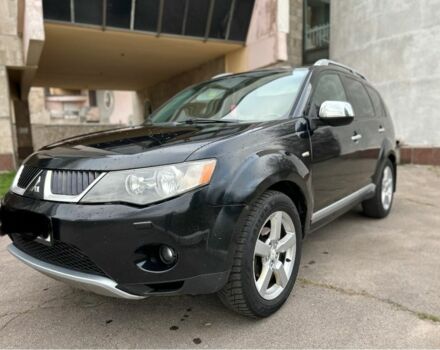 Чорний Міцубісі Аутлендер, об'ємом двигуна 2 л та пробігом 238 тис. км за 5500 $, фото 2 на Automoto.ua
