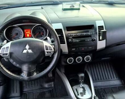 Чорний Міцубісі Аутлендер, об'ємом двигуна 2.4 л та пробігом 230 тис. км за 9700 $, фото 13 на Automoto.ua