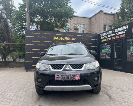 Черный Мицубиси Аутлендер, объемом двигателя 3 л и пробегом 235 тыс. км за 9800 $, фото 1 на Automoto.ua
