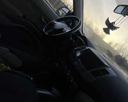 Черный Мицубиси Аутлендер, объемом двигателя 2.2 л и пробегом 310 тыс. км за 9700 $, фото 16 на Automoto.ua