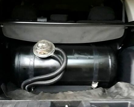 Черный Мицубиси Аутлендер, объемом двигателя 2.4 л и пробегом 180 тыс. км за 8900 $, фото 8 на Automoto.ua