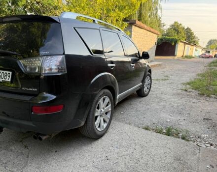 Чорний Міцубісі Аутлендер, об'ємом двигуна 2 л та пробігом 451 тис. км за 4000 $, фото 3 на Automoto.ua