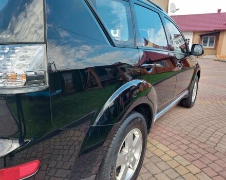 Черный Мицубиси Аутлендер, объемом двигателя 2 л и пробегом 249 тыс. км за 8750 $, фото 17 на Automoto.ua