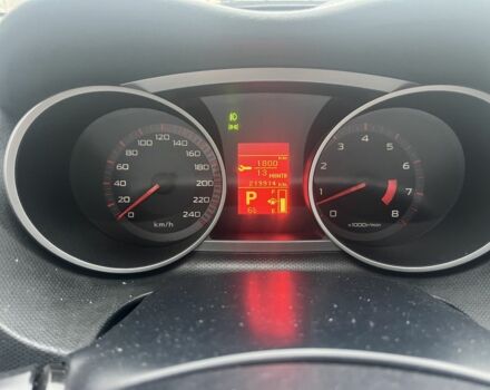 Чорний Міцубісі Аутлендер, об'ємом двигуна 3 л та пробігом 220 тис. км за 8300 $, фото 4 на Automoto.ua