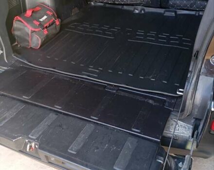 Черный Мицубиси Аутлендер, объемом двигателя 2.35 л и пробегом 245 тыс. км за 8000 $, фото 11 на Automoto.ua