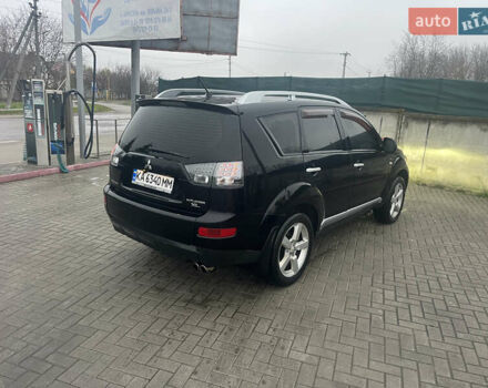 Чорний Міцубісі Аутлендер, об'ємом двигуна 3 л та пробігом 220 тис. км за 8300 $, фото 4 на Automoto.ua