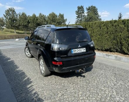 Чорний Міцубісі Аутлендер, об'ємом двигуна 3 л та пробігом 186 тис. км за 10000 $, фото 2 на Automoto.ua