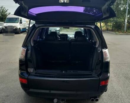 Черный Мицубиси Аутлендер, объемом двигателя 3 л и пробегом 317 тыс. км за 8900 $, фото 6 на Automoto.ua