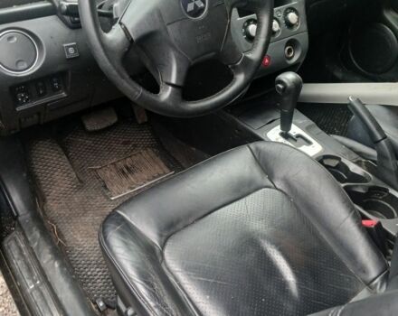 Чорний Міцубісі Аутлендер, об'ємом двигуна 0 л та пробігом 177 тис. км за 1700 $, фото 7 на Automoto.ua