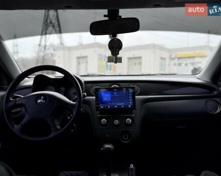 Черный Мицубиси Аутлендер, объемом двигателя 2.4 л и пробегом 245 тыс. км за 6500 $, фото 9 на Automoto.ua