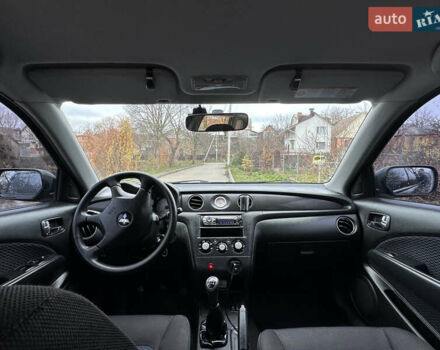 Чорний Міцубісі Аутлендер, об'ємом двигуна 2 л та пробігом 118 тис. км за 8100 $, фото 20 на Automoto.ua