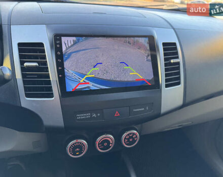 Чорний Міцубісі Аутлендер, об'ємом двигуна 3 л та пробігом 150 тис. км за 9499 $, фото 16 на Automoto.ua