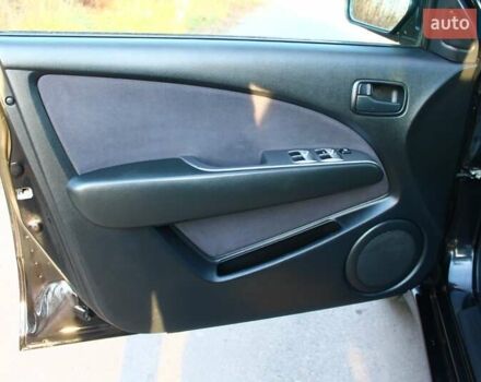 Черный Мицубиси Аутлендер, объемом двигателя 2 л и пробегом 190 тыс. км за 6900 $, фото 43 на Automoto.ua