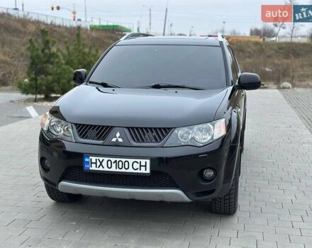 Черный Мицубиси Аутлендер, объемом двигателя 3 л и пробегом 248 тыс. км за 9800 $, фото 13 на Automoto.ua