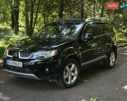 Черный Мицубиси Аутлендер, объемом двигателя 1.97 л и пробегом 265 тыс. км за 9600 $, фото 7 на Automoto.ua