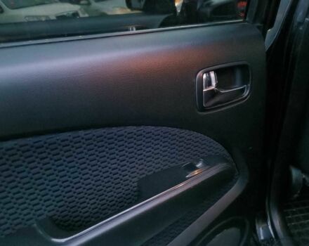 Черный Мицубиси Аутлендер, объемом двигателя 2 л и пробегом 271 тыс. км за 6940 $, фото 17 на Automoto.ua