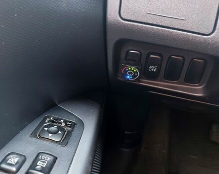 Чорний Міцубісі Аутлендер, об'ємом двигуна 3 л та пробігом 143 тис. км за 9500 $, фото 5 на Automoto.ua