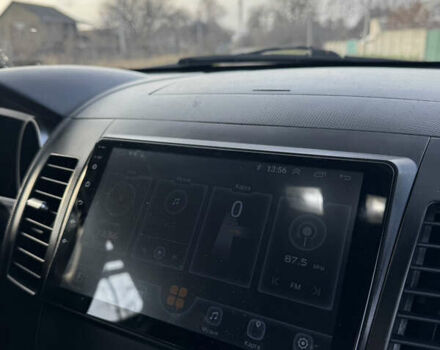 Чорний Міцубісі Аутлендер, об'ємом двигуна 2.36 л та пробігом 293 тис. км за 7900 $, фото 22 на Automoto.ua