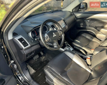 Чорний Міцубісі Аутлендер, об'ємом двигуна 2.4 л та пробігом 221 тис. км за 8700 $, фото 19 на Automoto.ua