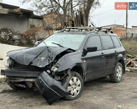 Черный Мицубиси Аутлендер, объемом двигателя 2 л и пробегом 200 тыс. км за 2999 $, фото 8 на Automoto.ua