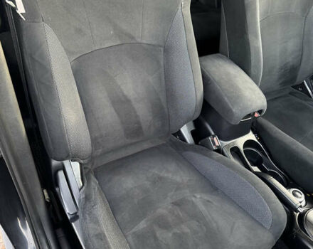 Чорний Міцубісі Аутлендер, об'ємом двигуна 2.36 л та пробігом 293 тис. км за 7900 $, фото 19 на Automoto.ua